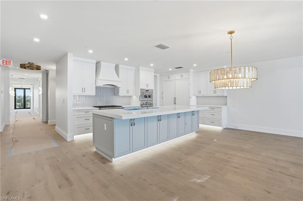 6230 Estero BLVD 101