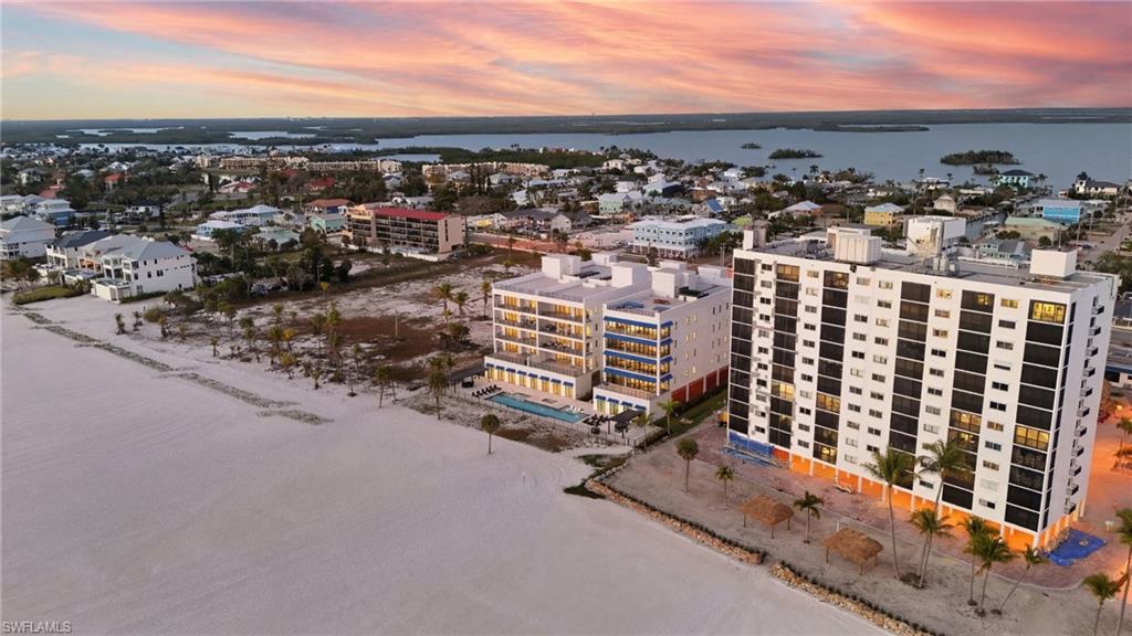 6230 Estero BLVD 102