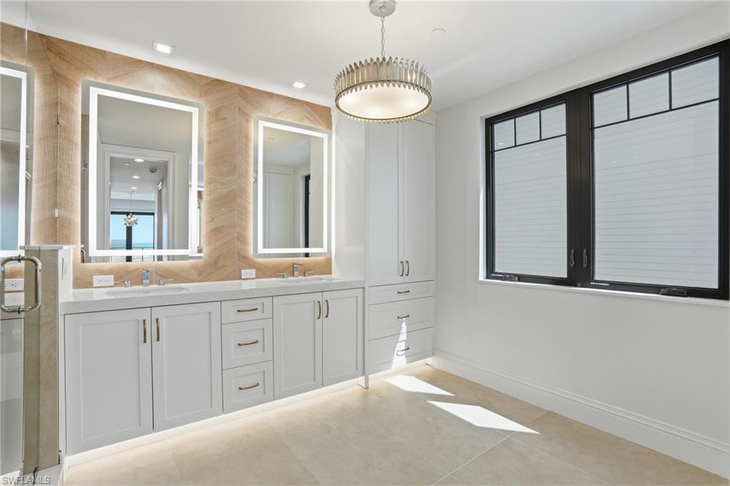 6230 Estero BLVD 102