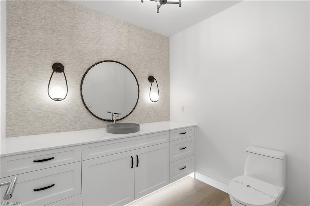 6230 Estero BLVD 102