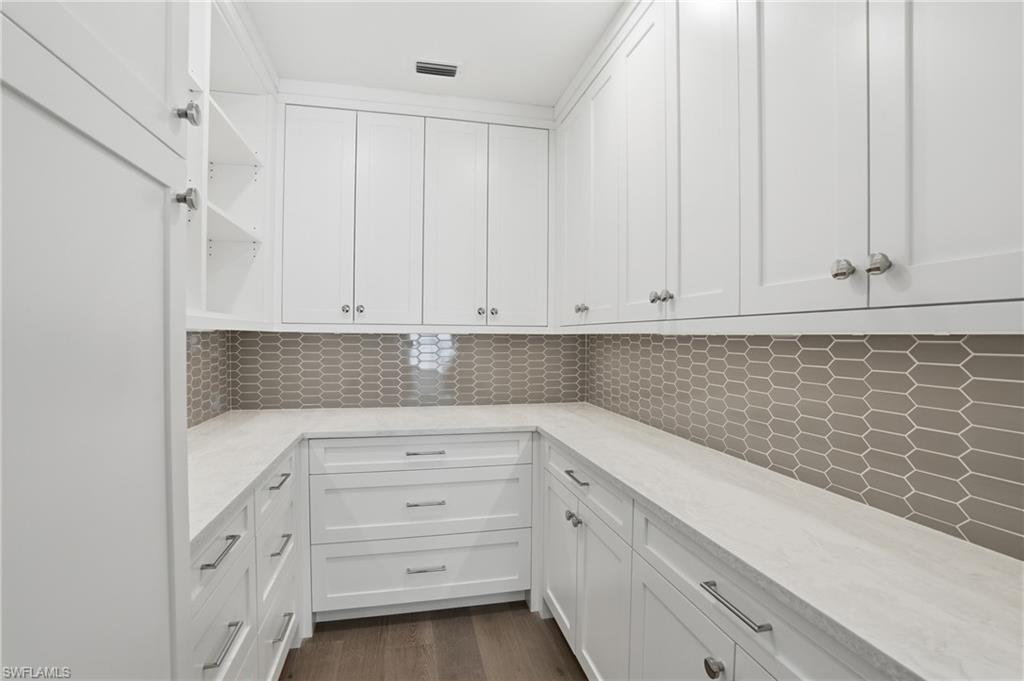 6230 Estero BLVD 102