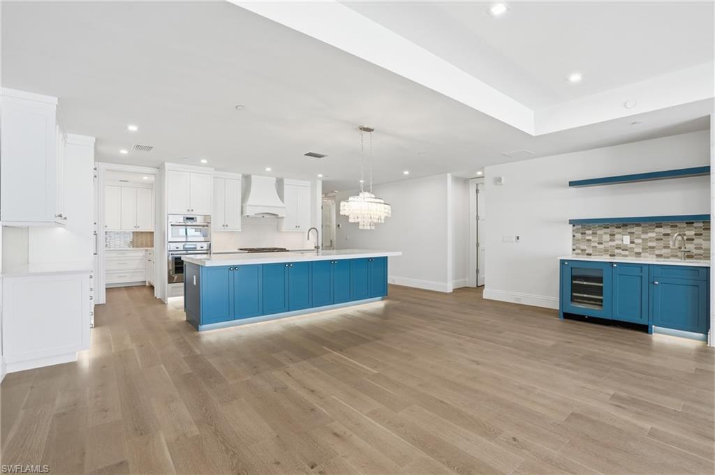 6230 Estero BLVD 102