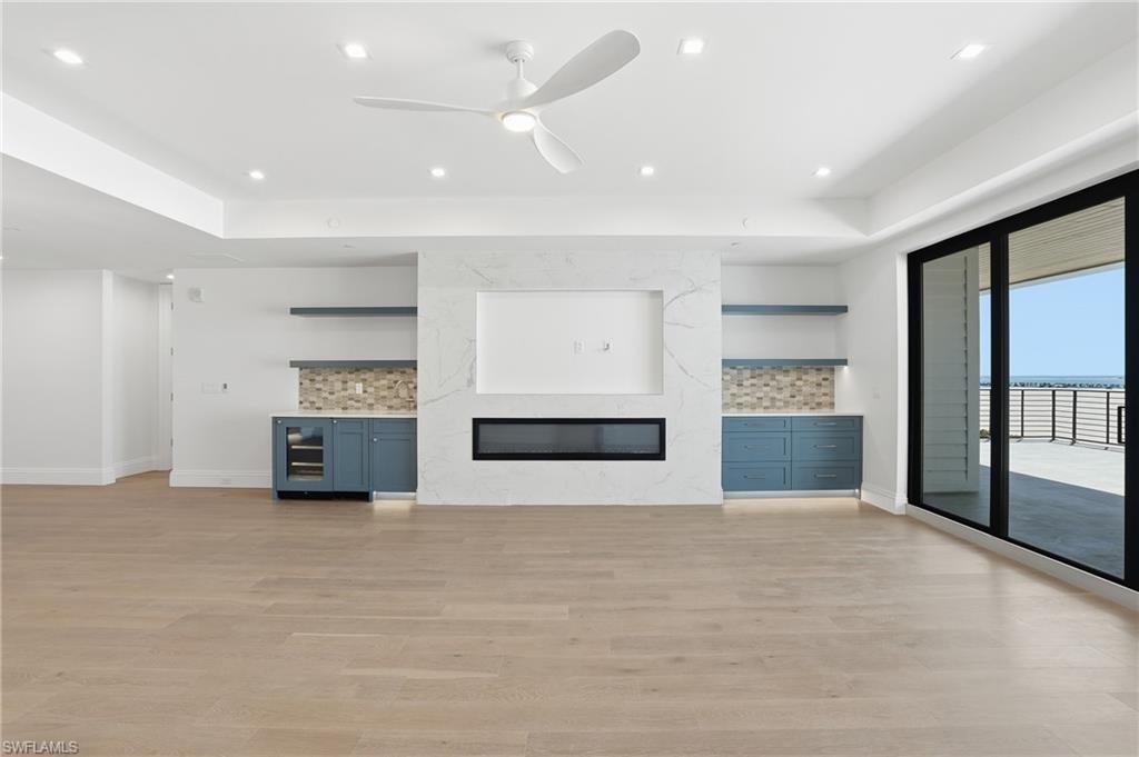 6230 Estero BLVD 102