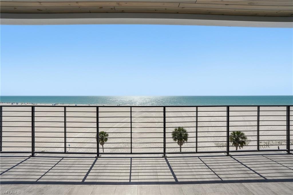 6230 Estero BLVD 402