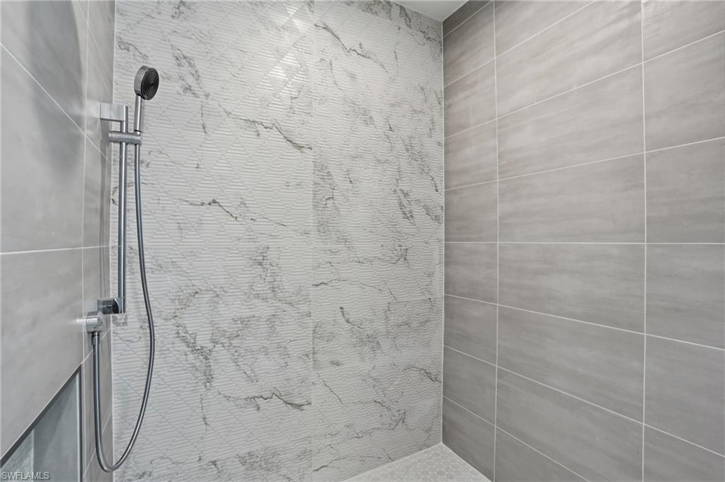 6230 Estero BLVD 402