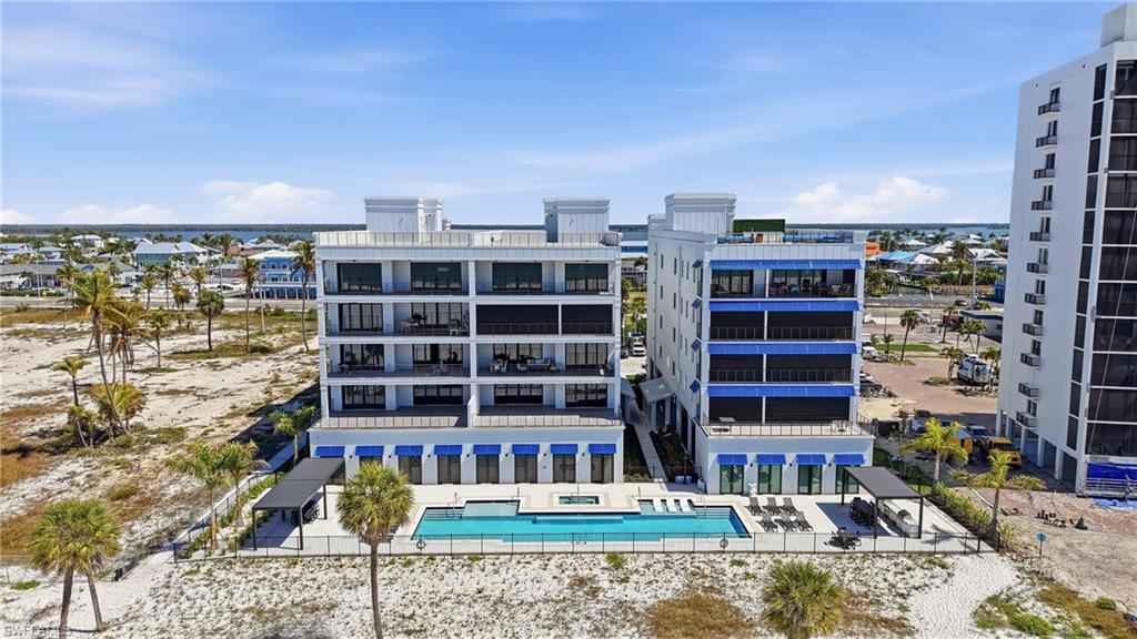 6230 Estero BLVD 402