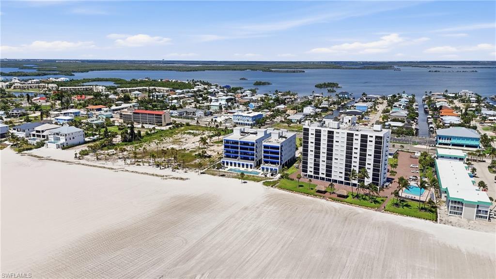 6230 Estero BLVD 402
