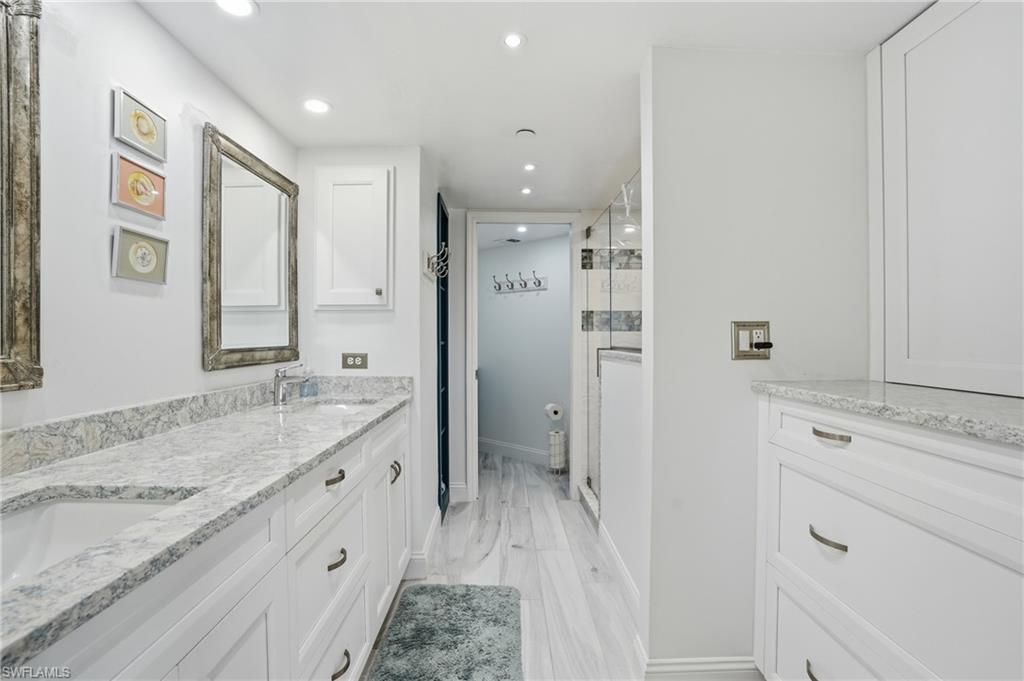 4745 Estero BLVD 204