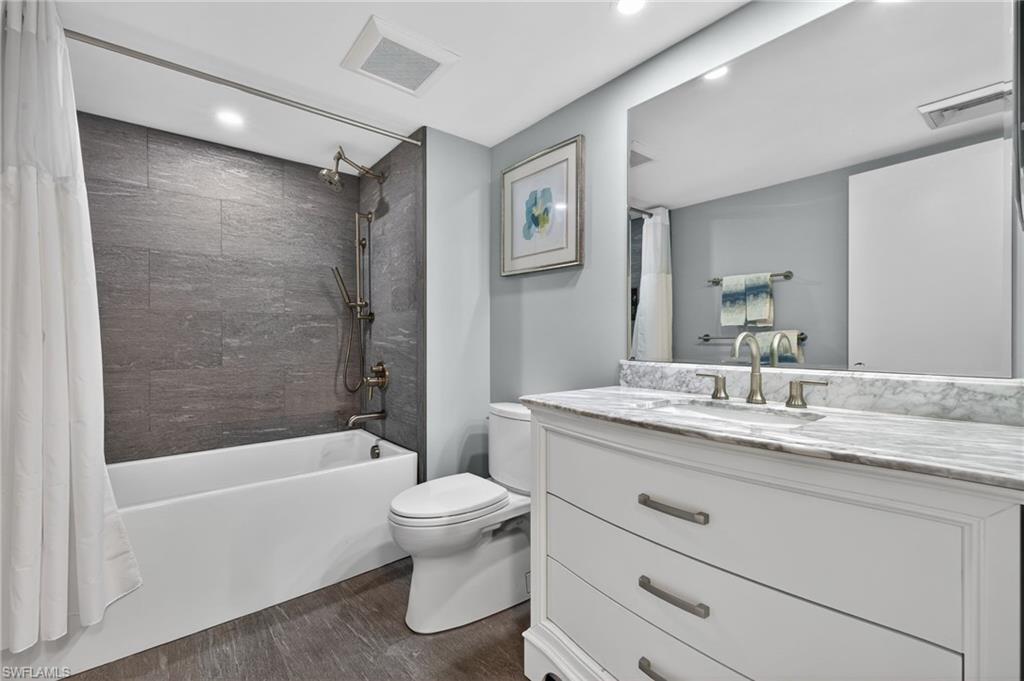 7000 Estero BLVD 201