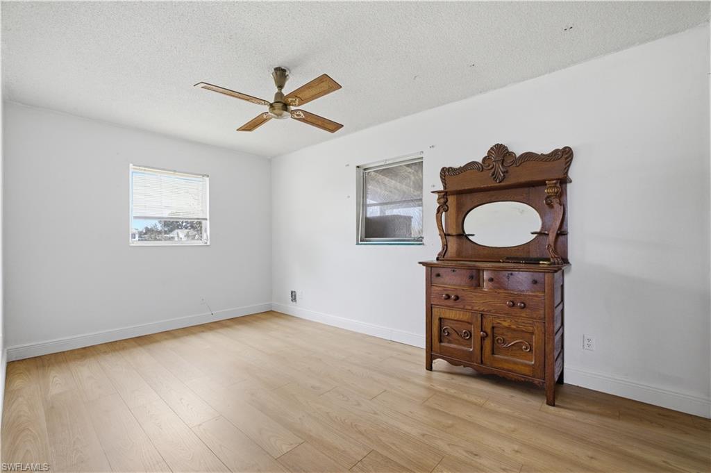 1154 Navajo AVE