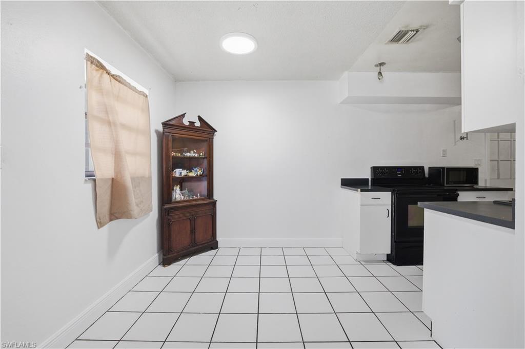 1154 Navajo AVE