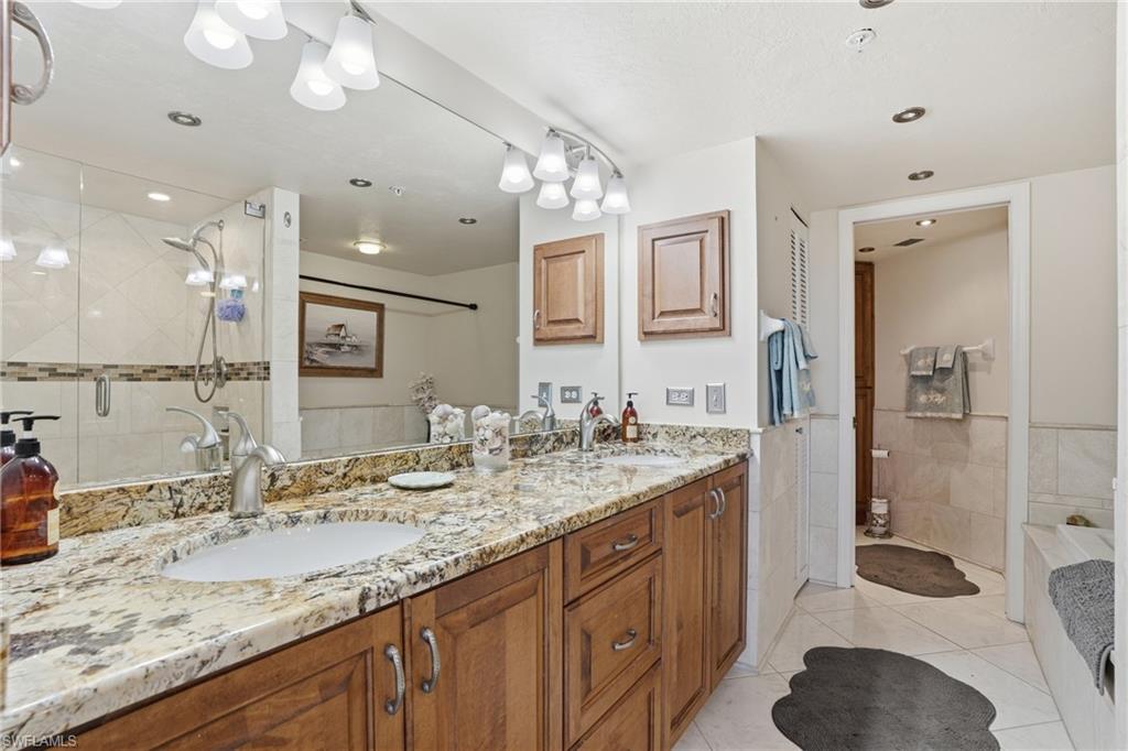 4745 Estero BLVD 304