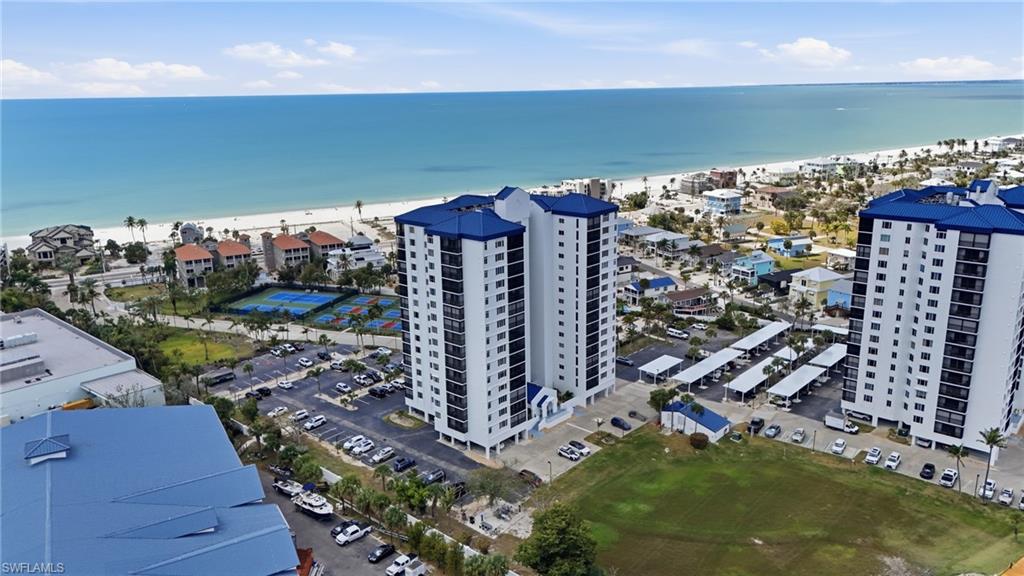 4745 Estero BLVD 304
