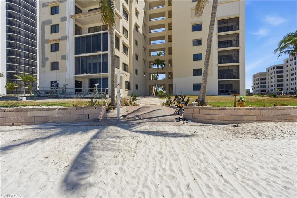 6660 Estero BLVD 502