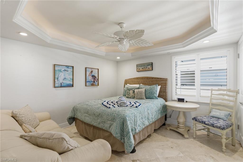 6660 Estero BLVD 502