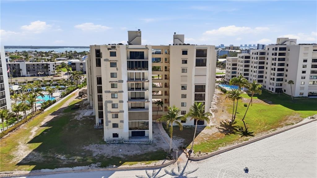 6660 Estero BLVD 502