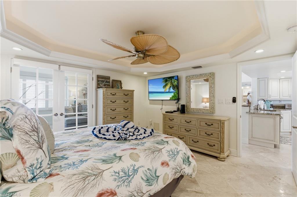 6660 Estero BLVD 502