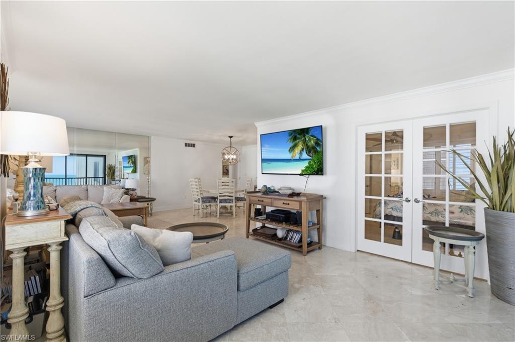 6660 Estero BLVD 502