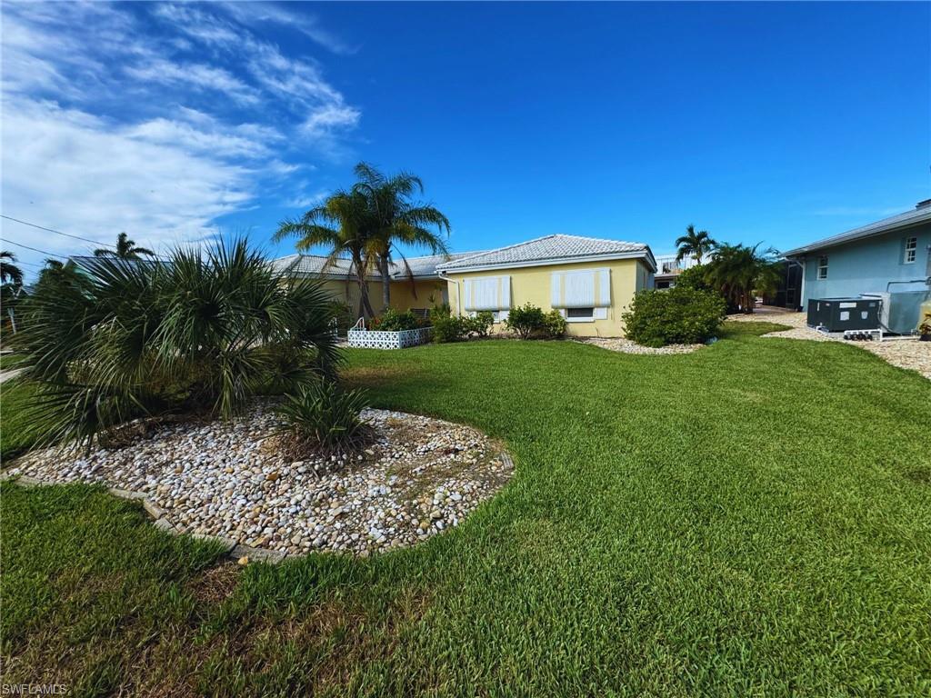 12 Bayview BLVD