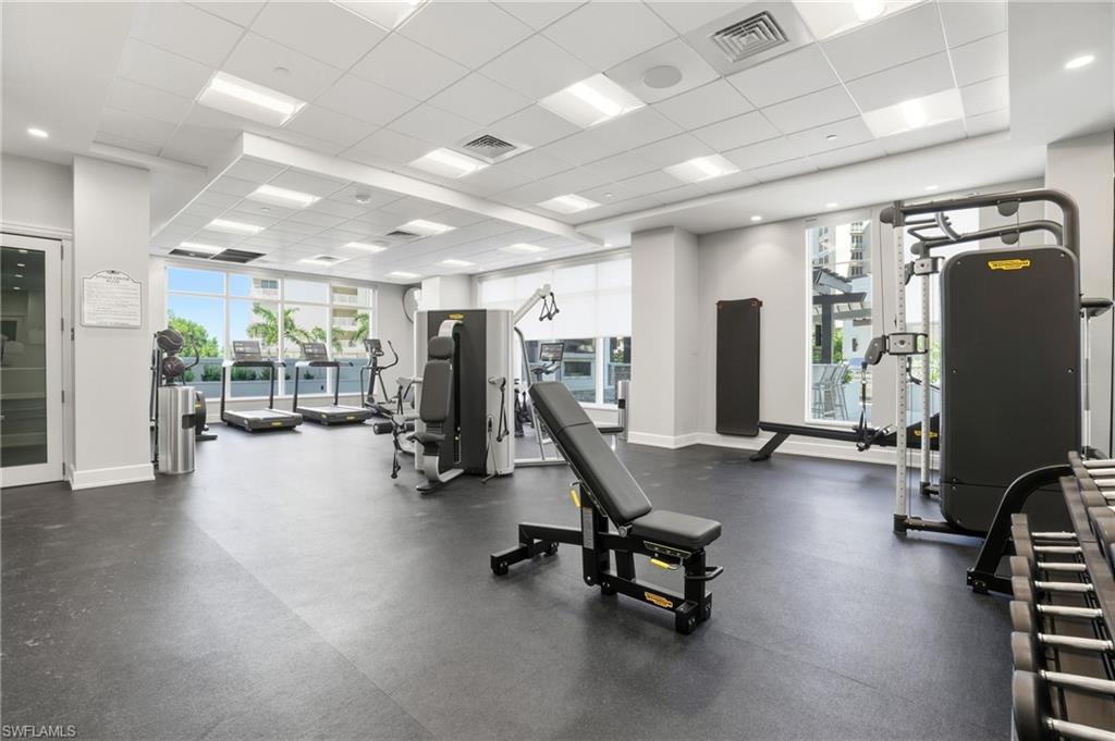 4142 Bay Beach LN 502