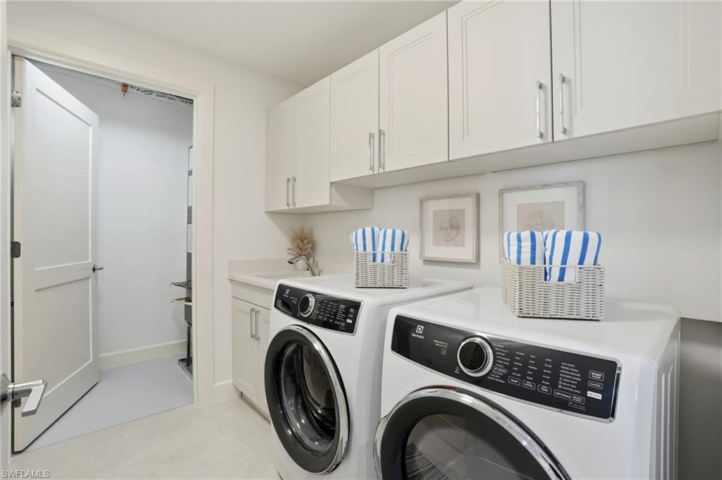 4142 Bay Beach LN 502