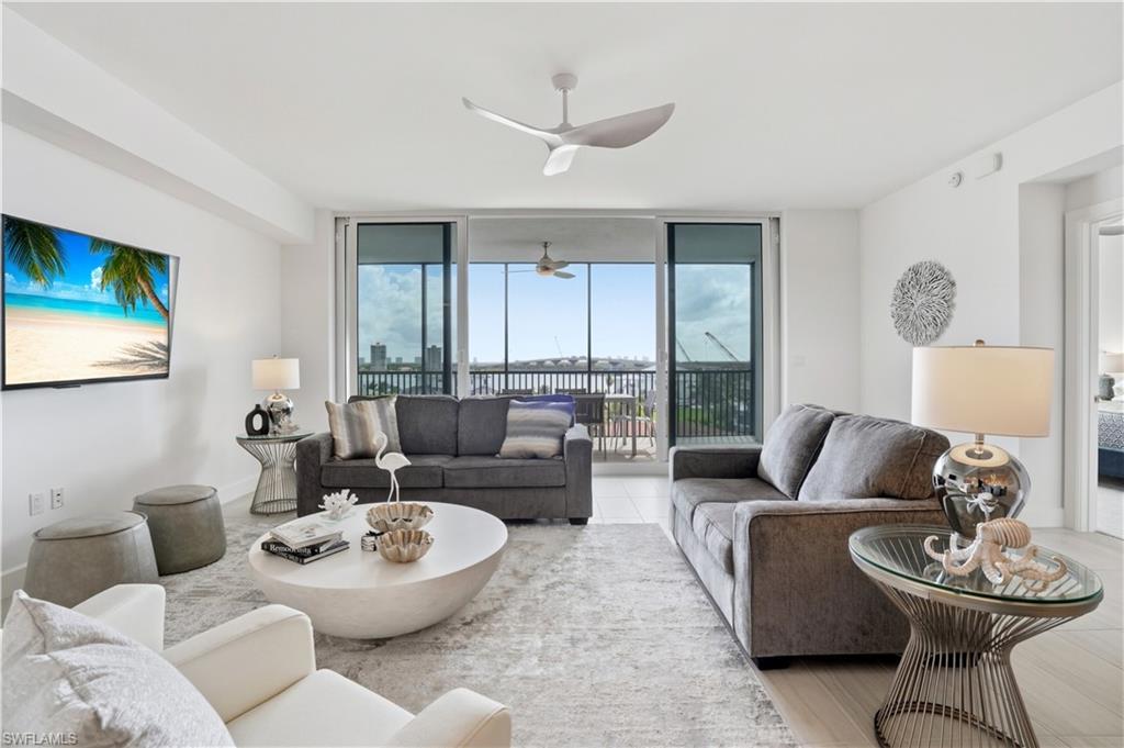 4142 Bay Beach LN 502