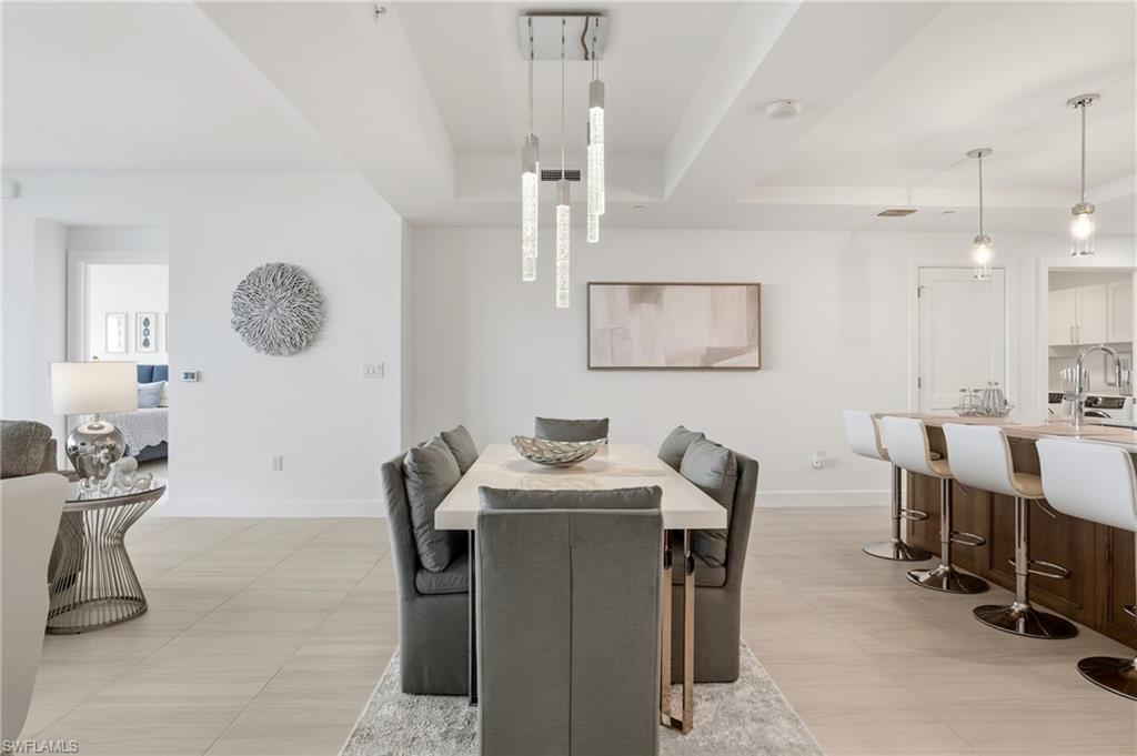 4142 Bay Beach LN 502