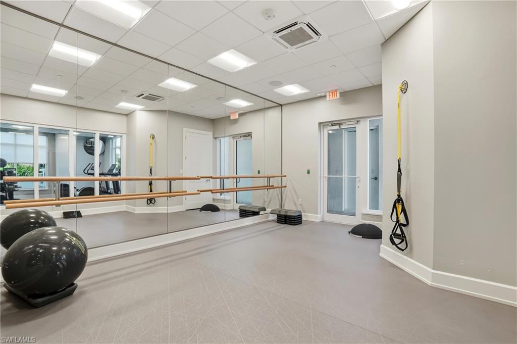 4142 Bay Beach LN 502