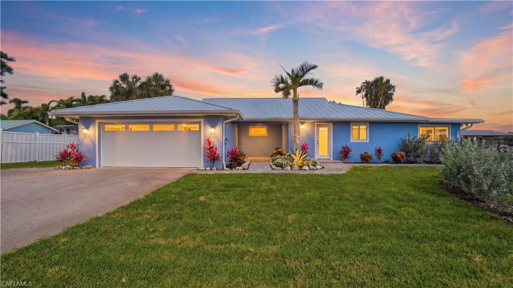 8009 Lagoon RD