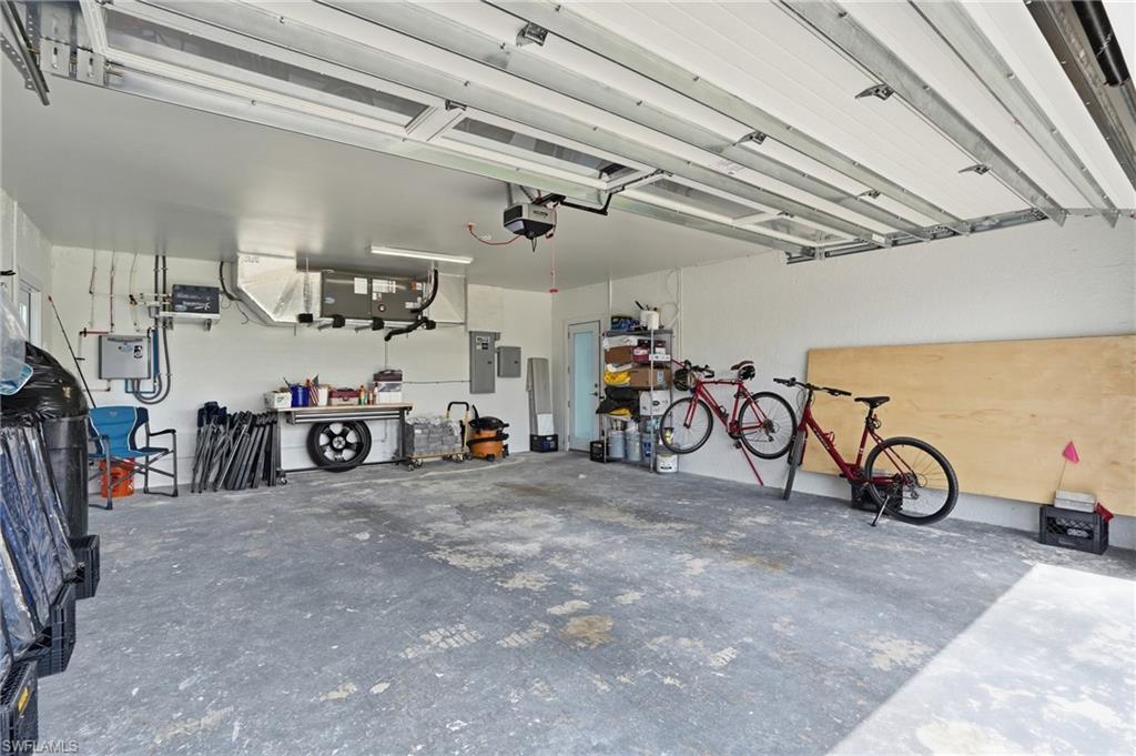 8009 Lagoon RD
