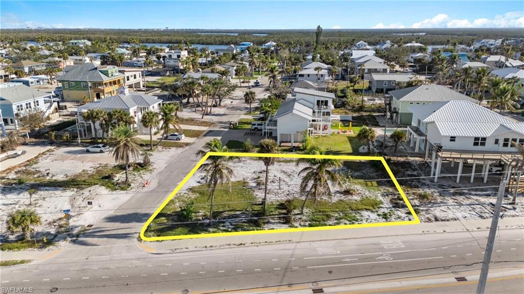 3909 Estero BLVD