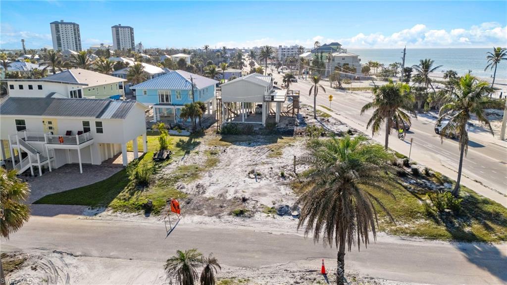 3909 Estero BLVD