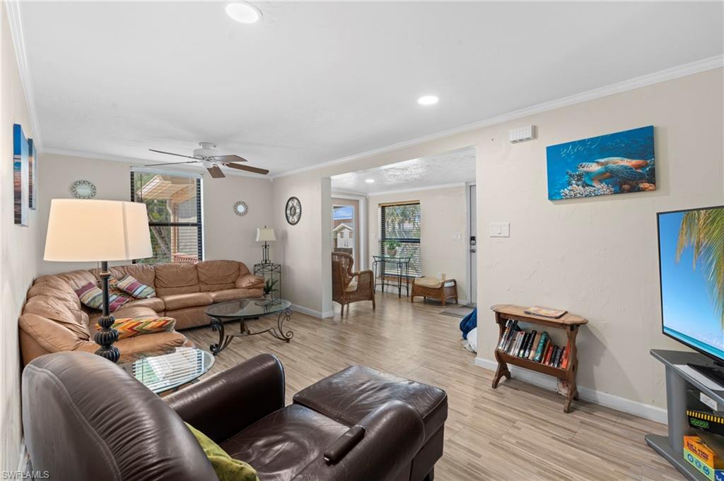 210 Miramar ST