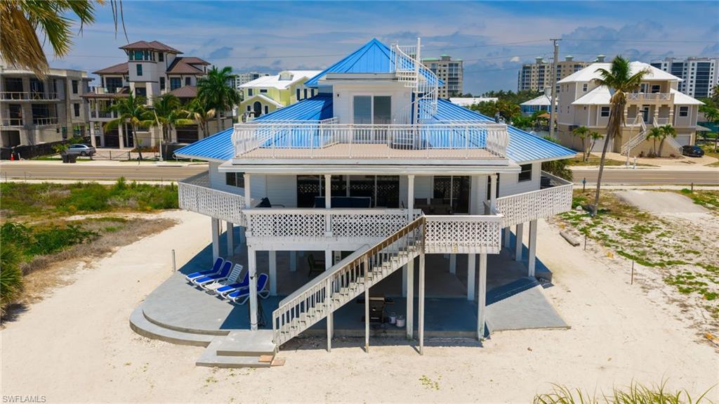 8246 Estero BLVD