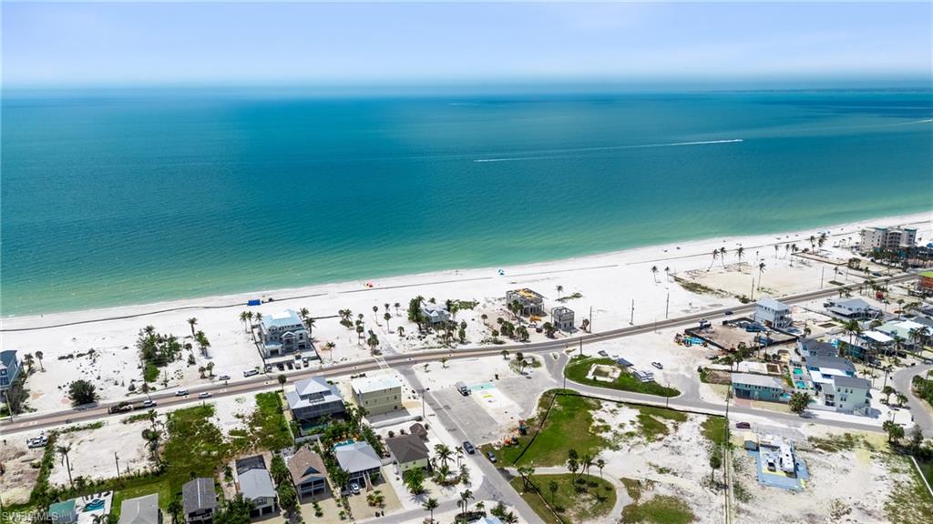 5682 Estero BLVD