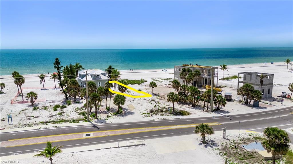 5682 Estero BLVD
