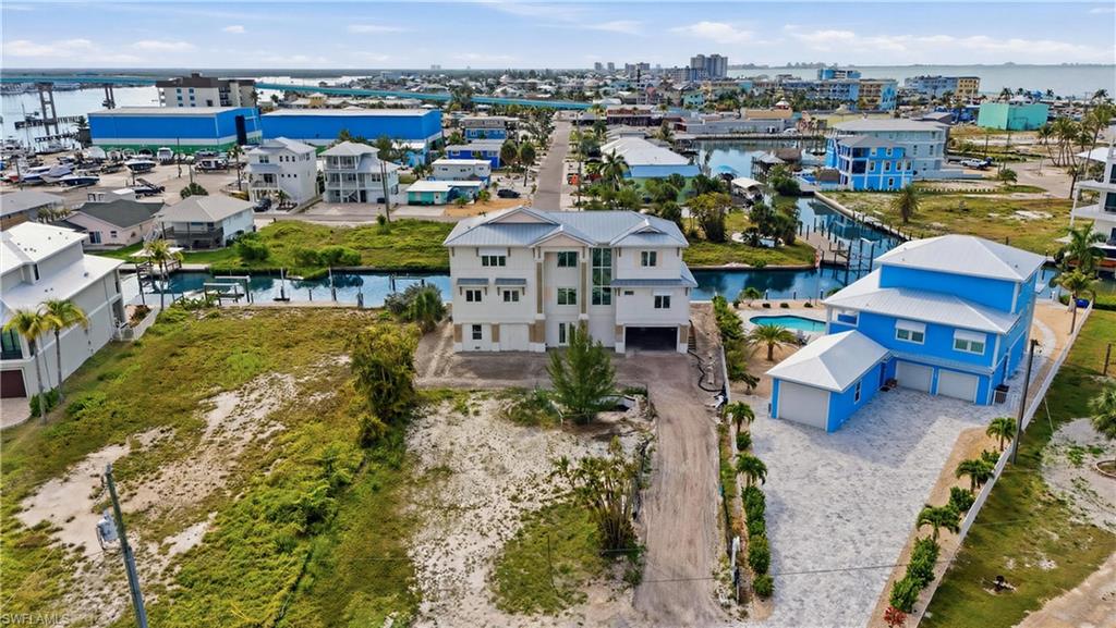 740 Matanzas CT
