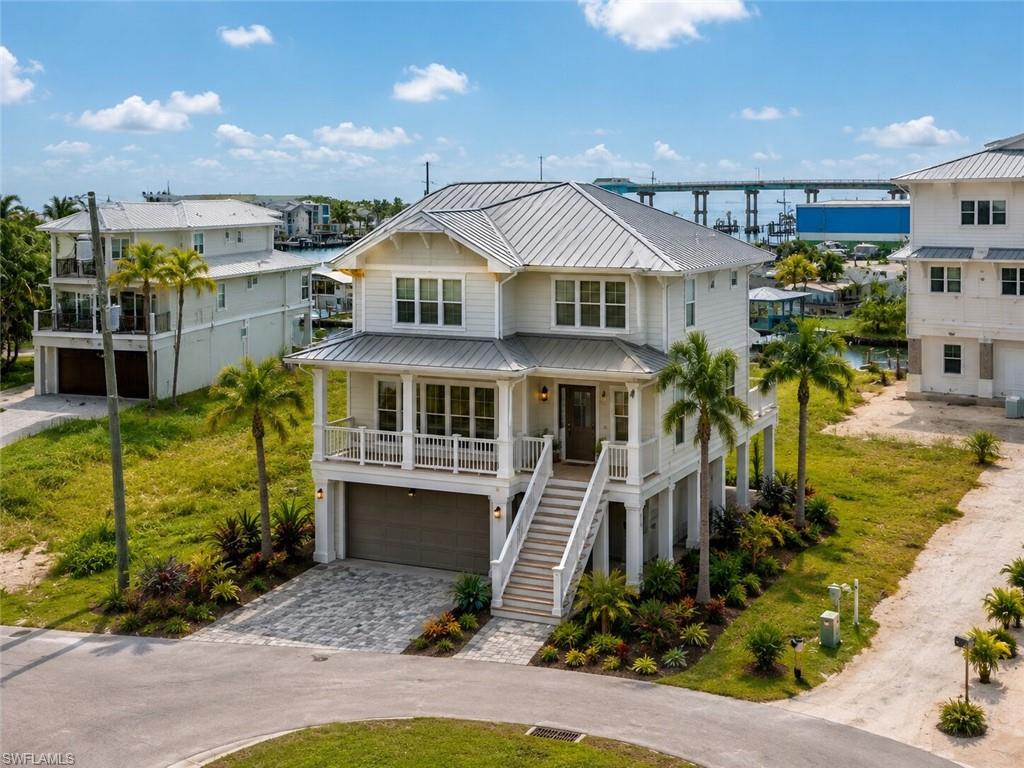 740 Matanzas CT