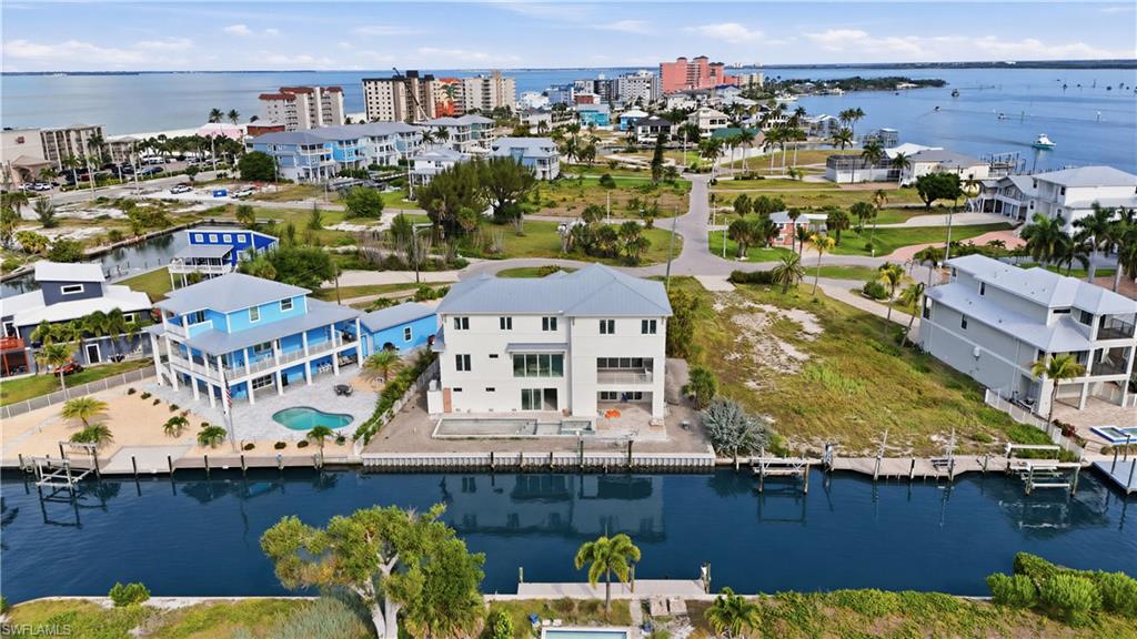 740 Matanzas CT
