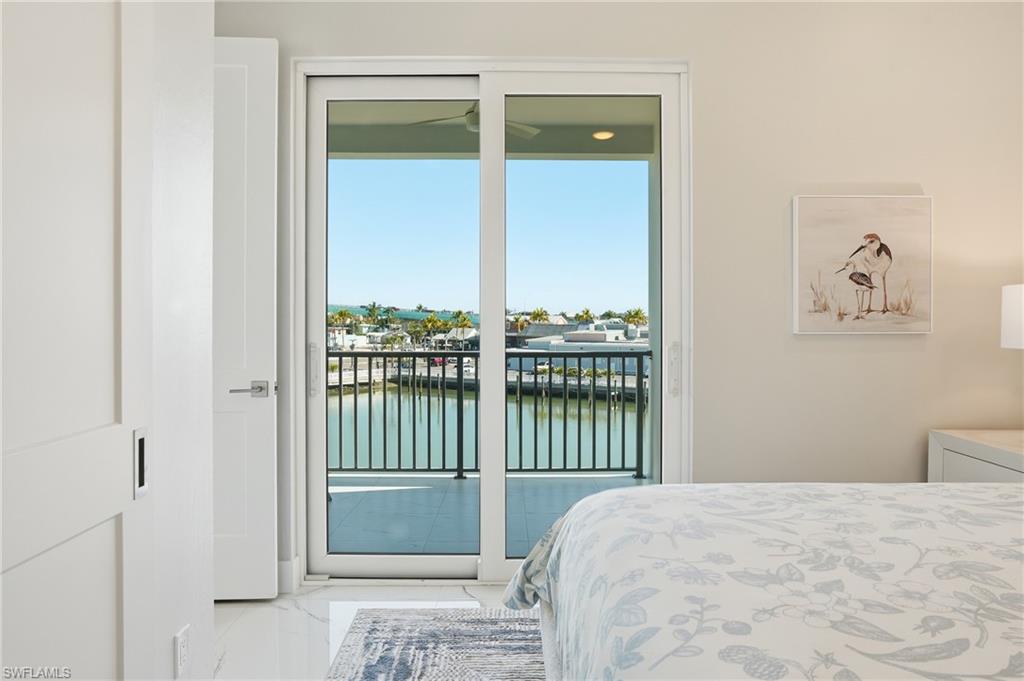 855 Lagoon ST 1