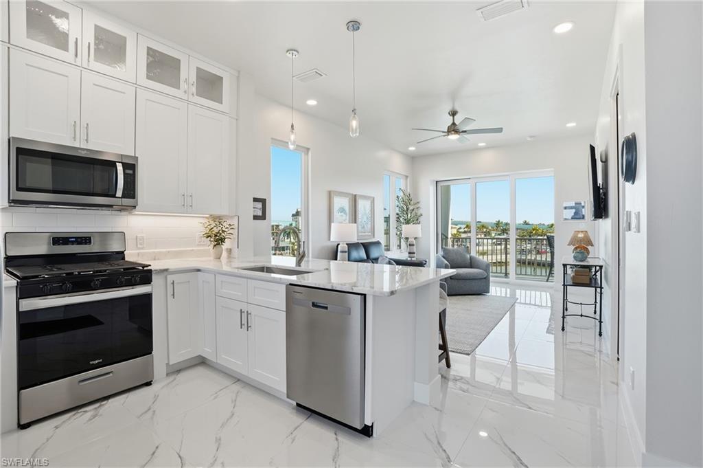 855 Lagoon ST 1