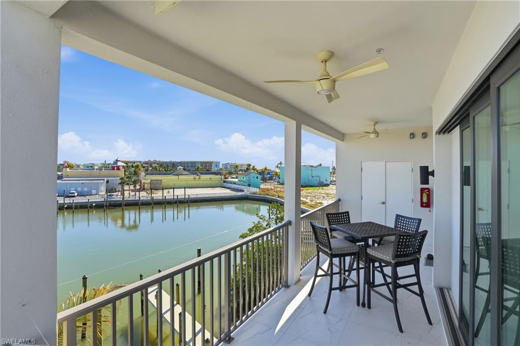 855 Lagoon ST 1