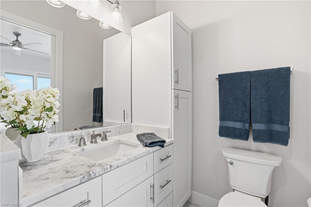 855 Lagoon ST 1