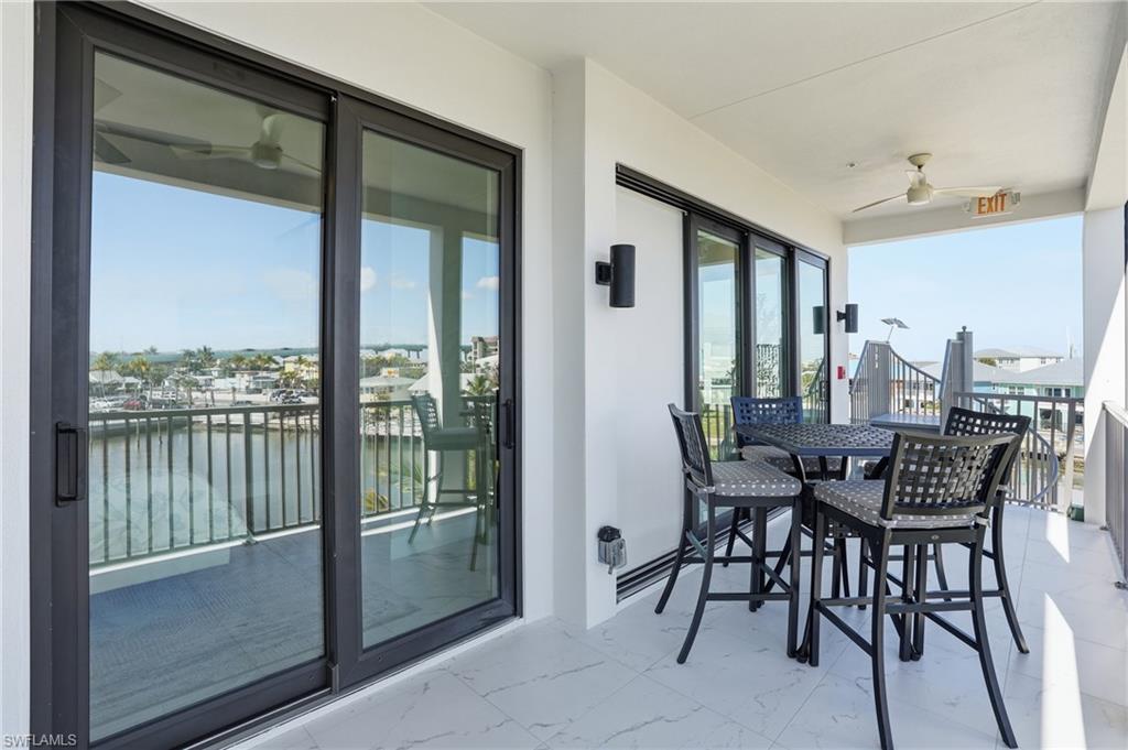 855 Lagoon ST 1