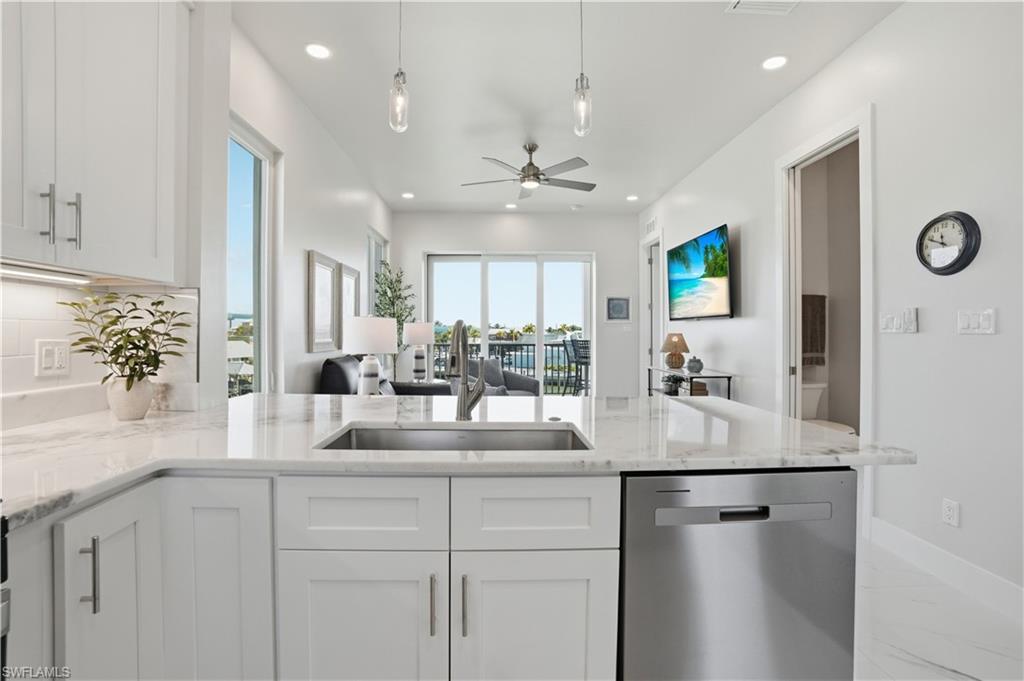 855 Lagoon ST 1