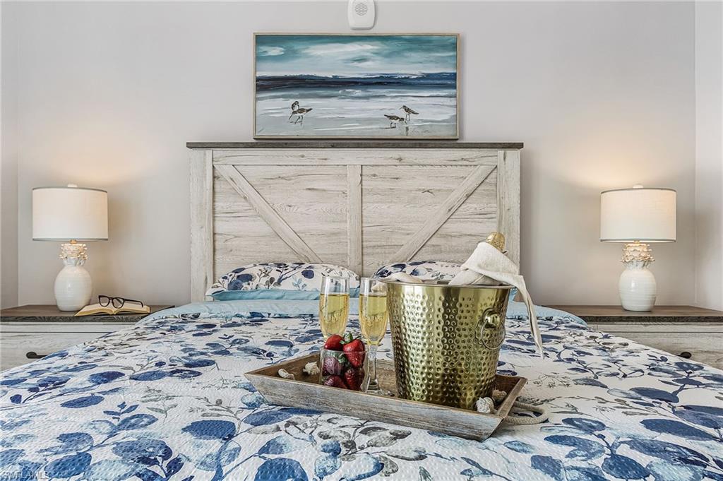 855 Lagoon ST 4