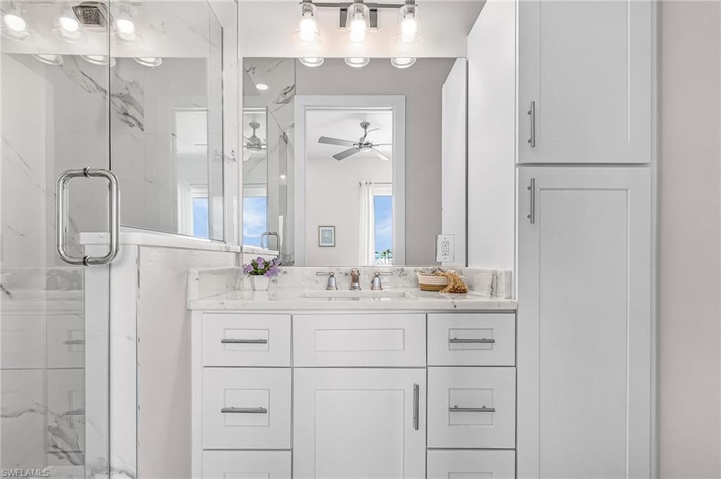855 Lagoon ST 4