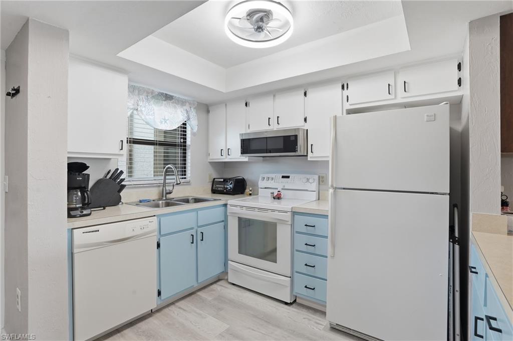 6893 Estero BLVD 423