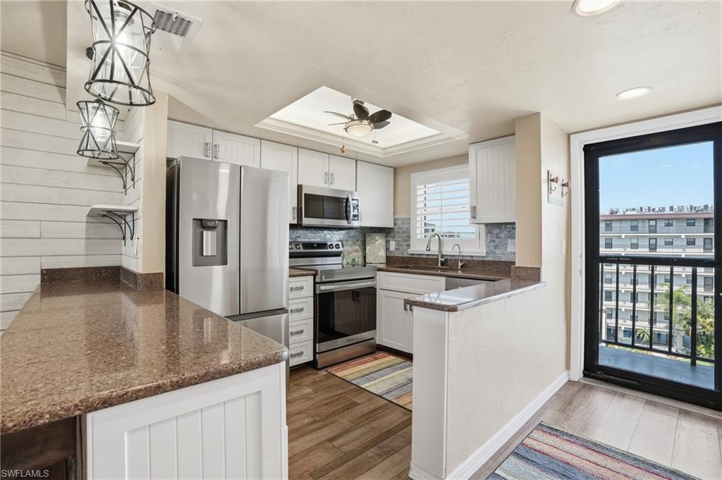 6899 Estero BLVD 254