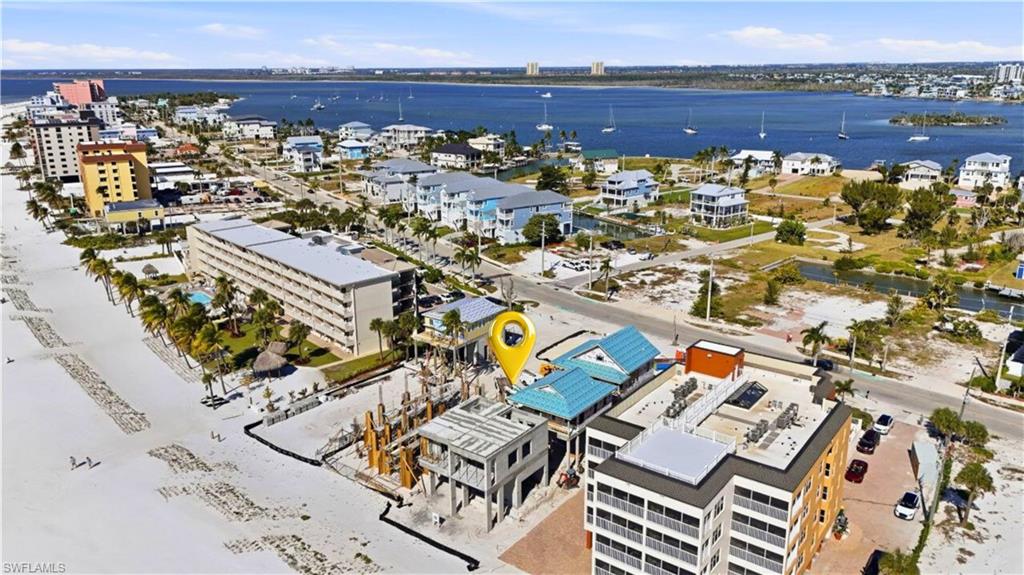 716 Estero BLVD